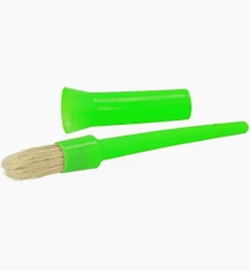 Shires Hoof Oil Brush in Green